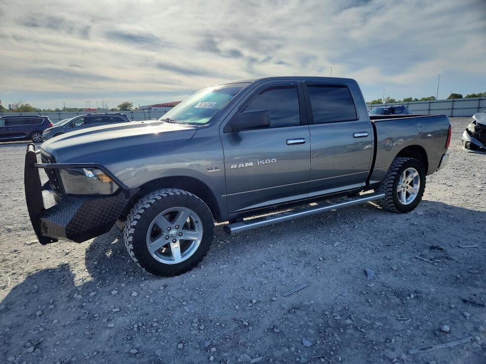 2012 DODGE Ram