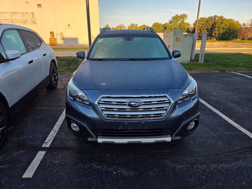 2017 SUBARU Outback