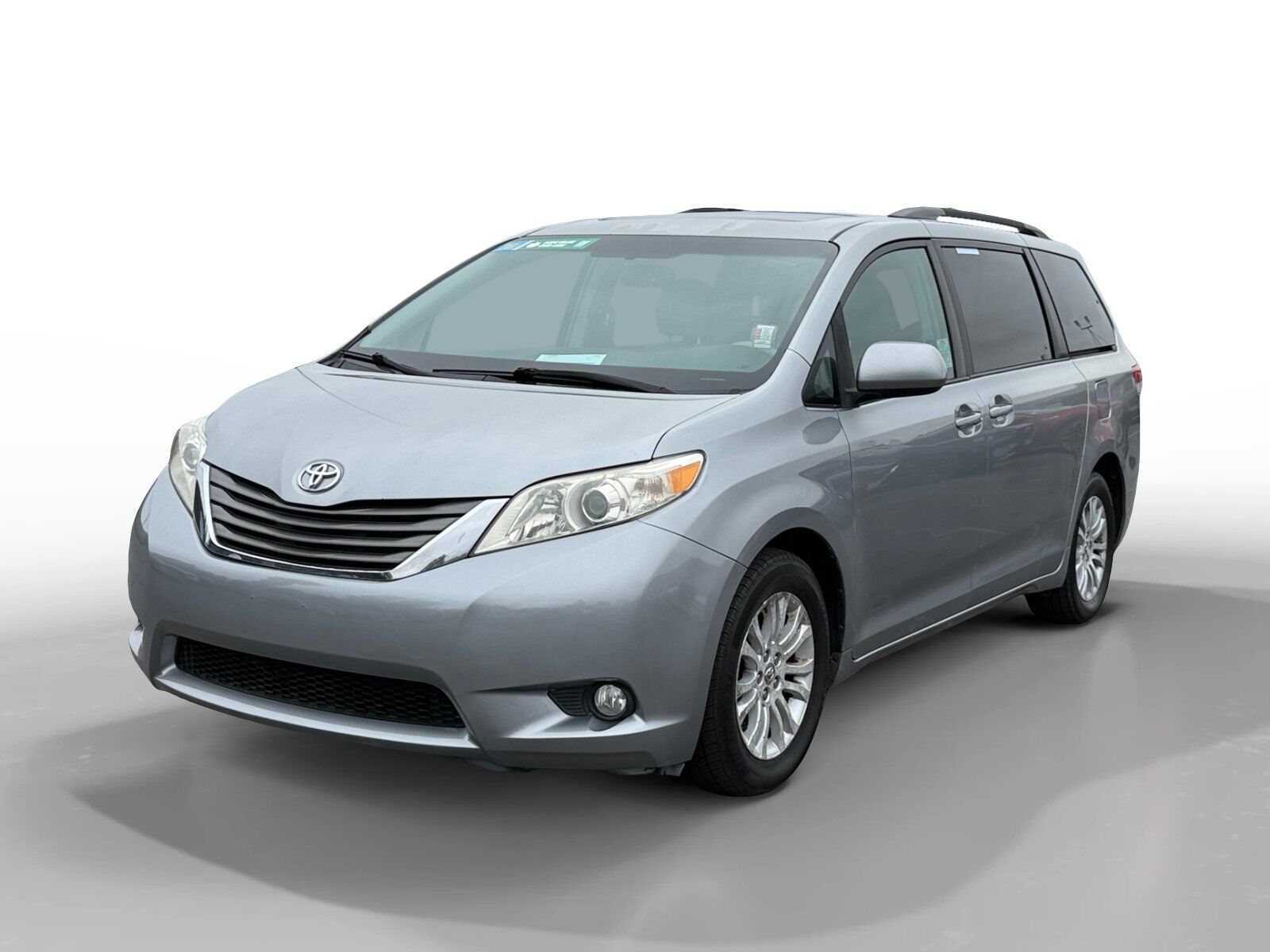 2012 TOYOTA Sienna