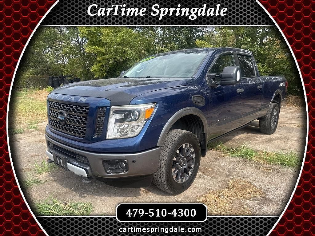 2016 NISSAN Titan