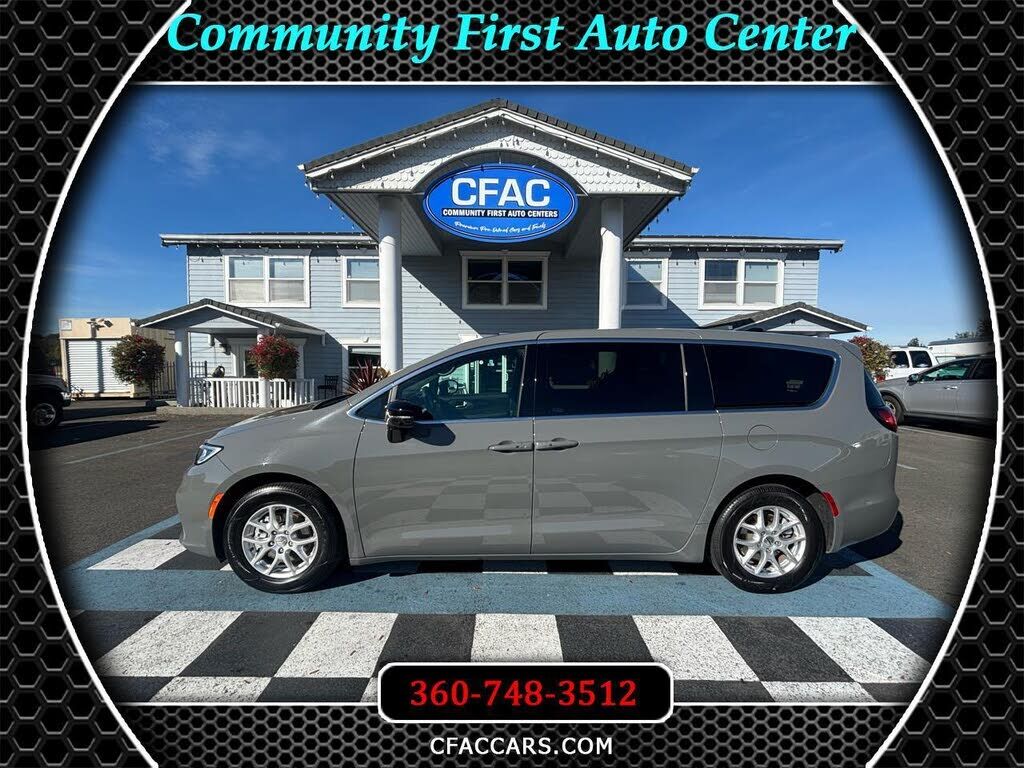 2025 CHRYSLER Pacifica