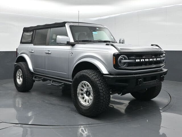 2021 FORD Bronco