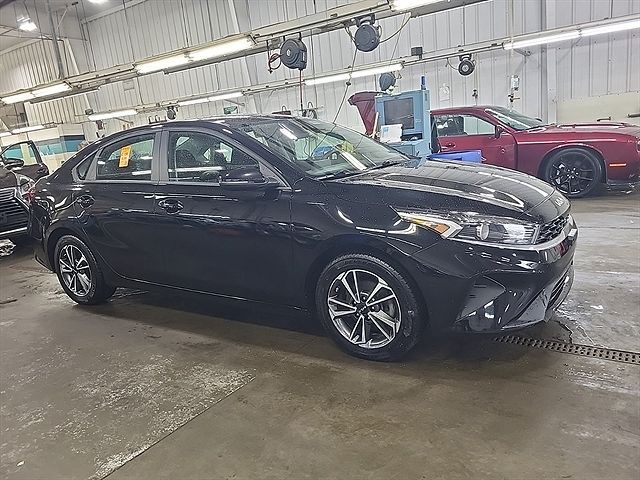 2023 KIA Forte