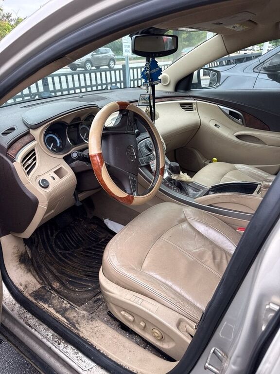 2010 BUICK LaCrosse