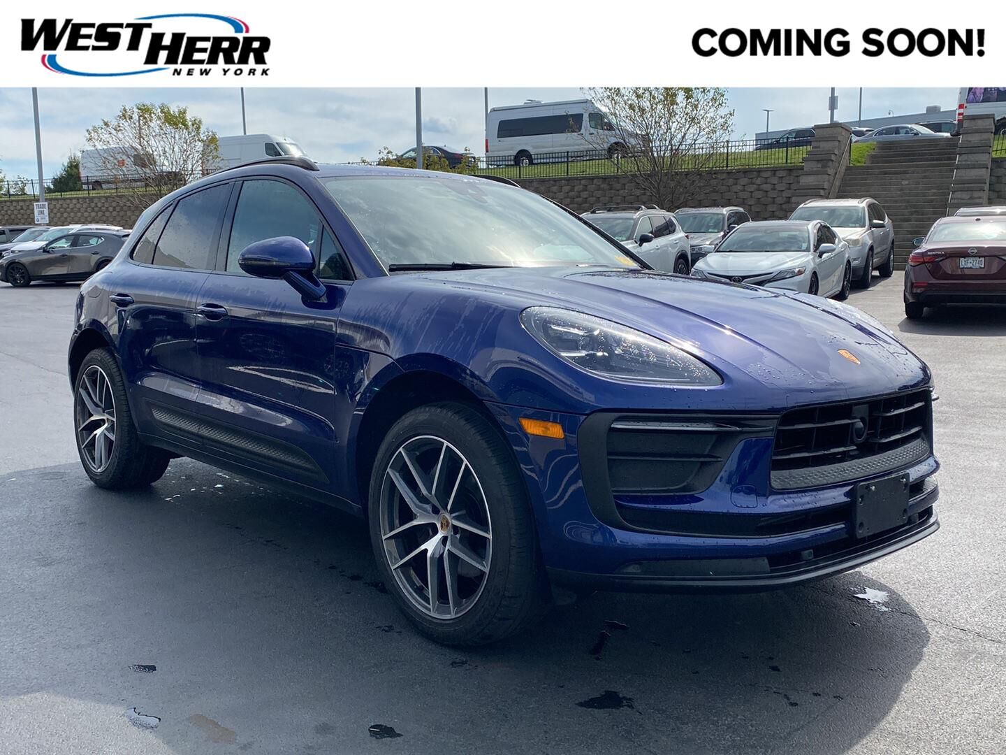2024 PORSCHE Macan