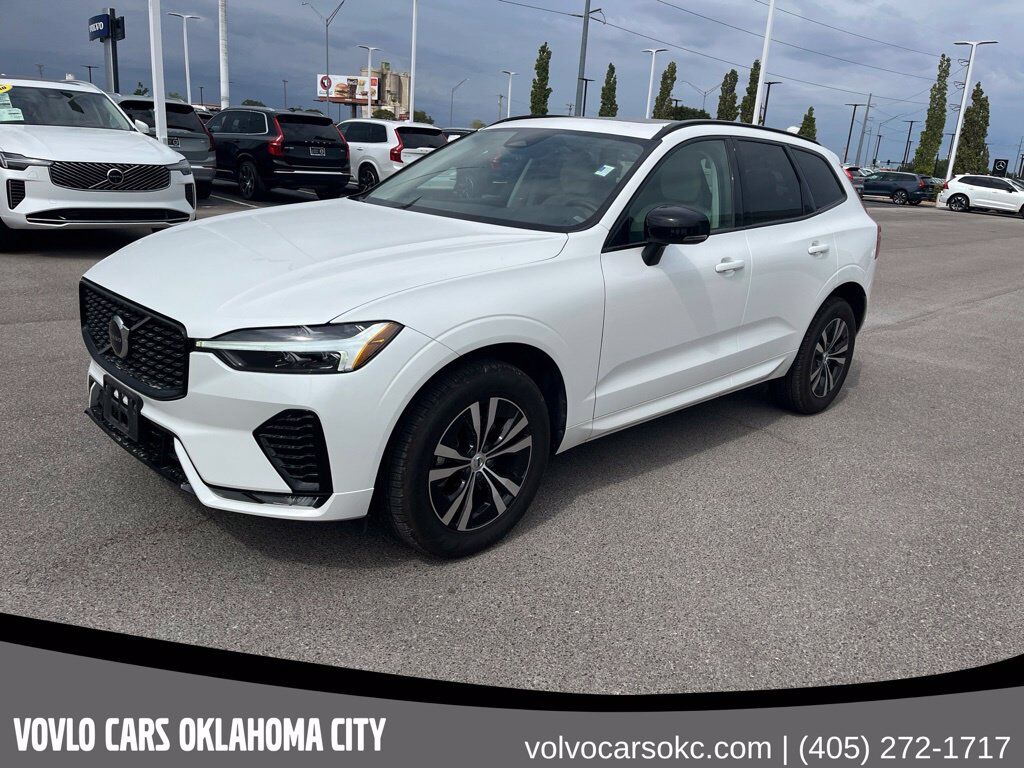 2025 VOLVO XC60