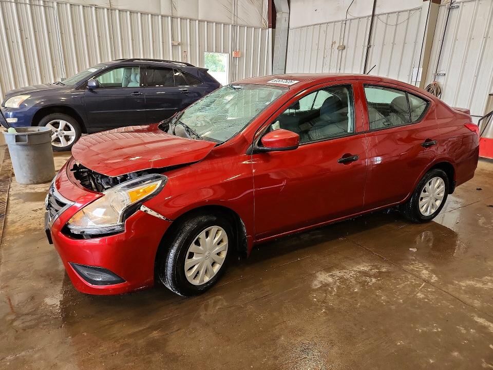 2018 NISSAN Versa