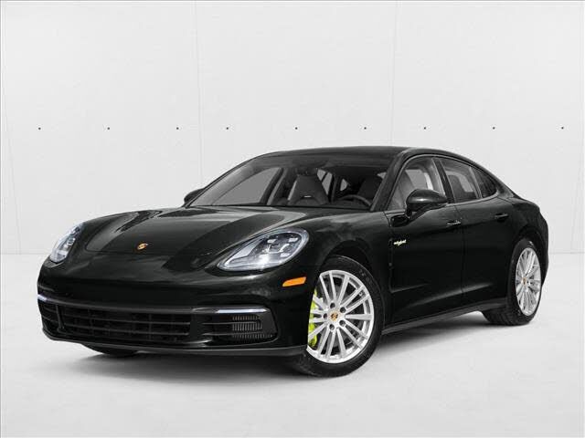 2018 PORSCHE Panamera