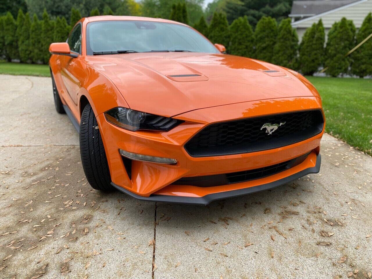 2021 FORD Mustang