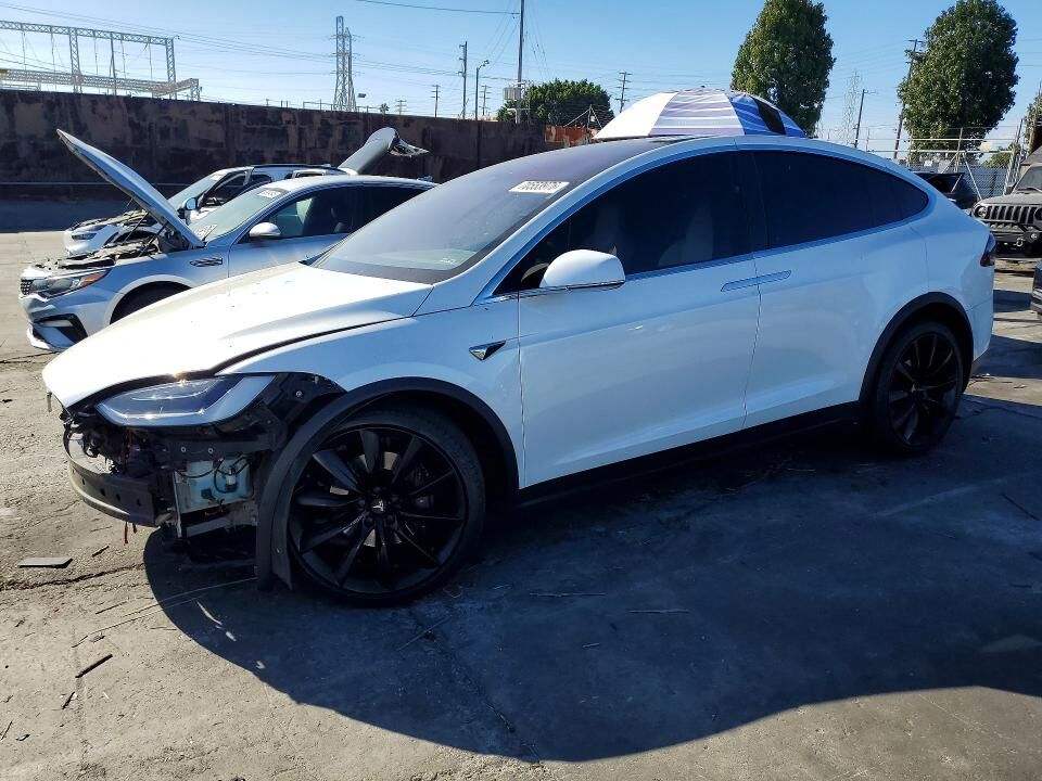 2017 TESLA Model X
