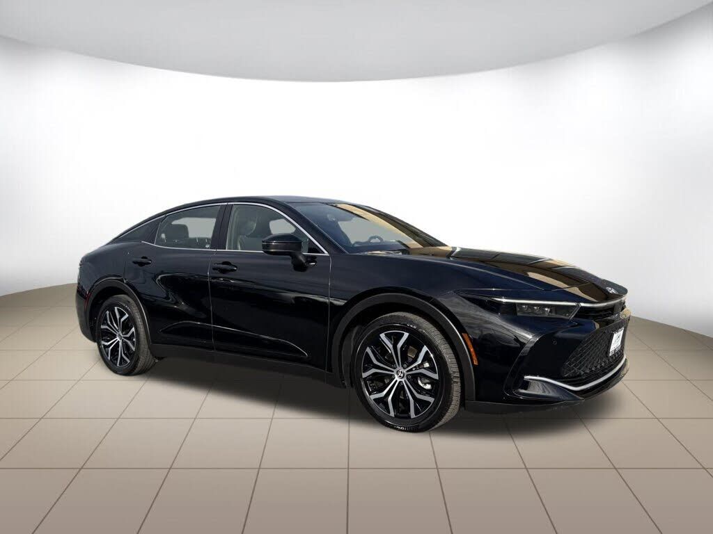 2024 TOYOTA CROWN