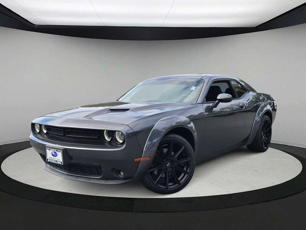 2019 DODGE Challenger