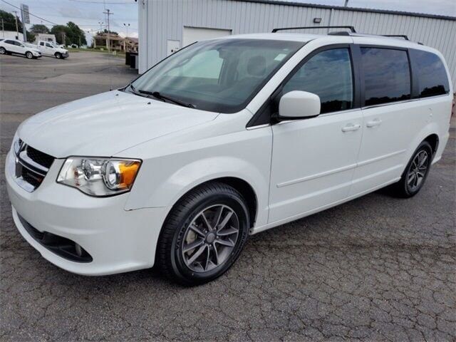 2017 DODGE Grand Caravan
