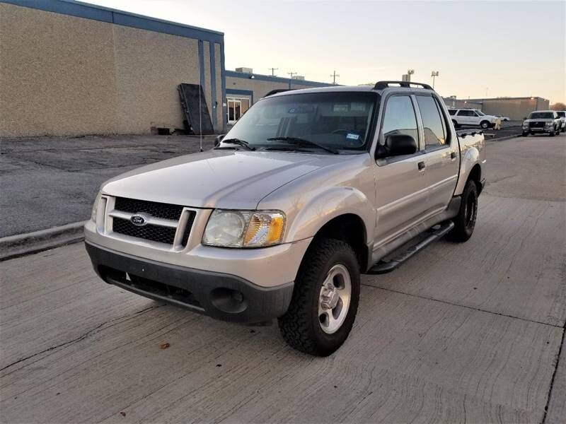 2004 FORD Explorer