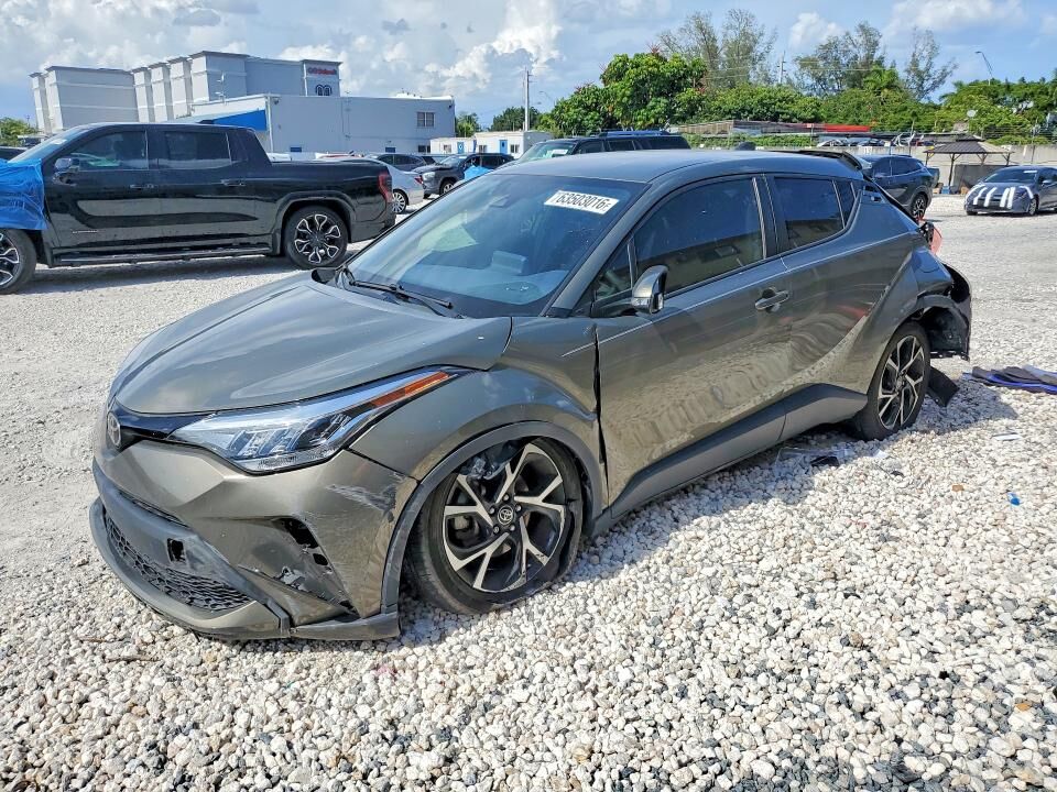 2021 TOYOTA C-HR