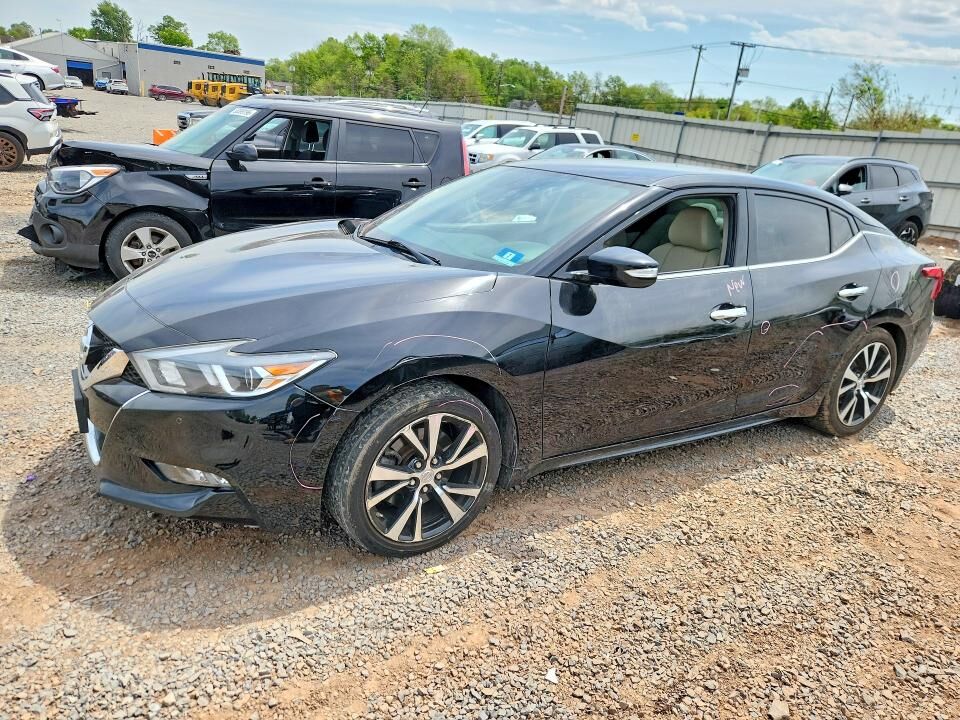 2018 NISSAN Maxima