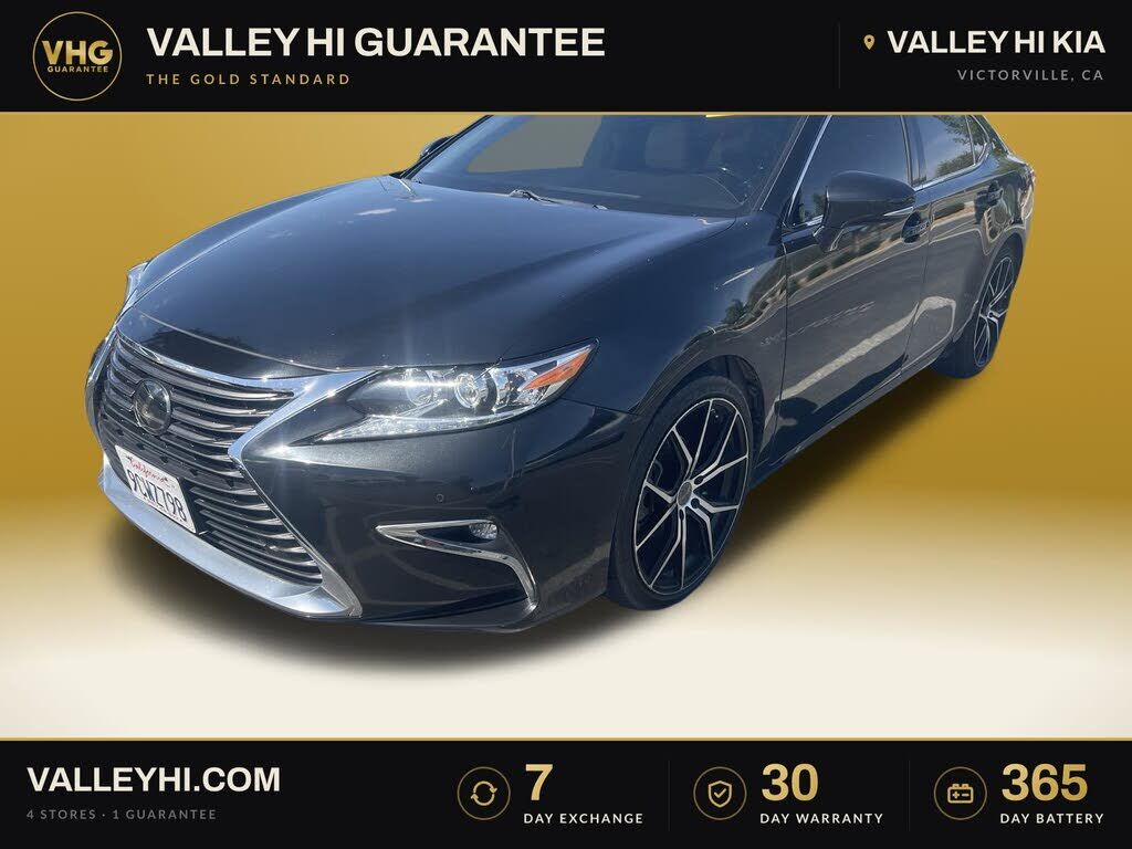 2017 LEXUS ES