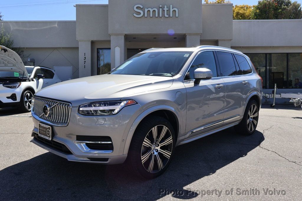 2024 VOLVO XC90