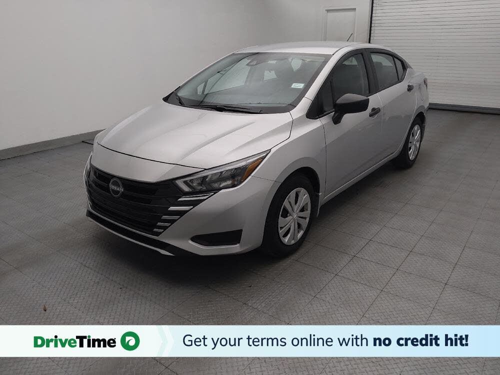 2025 NISSAN Versa