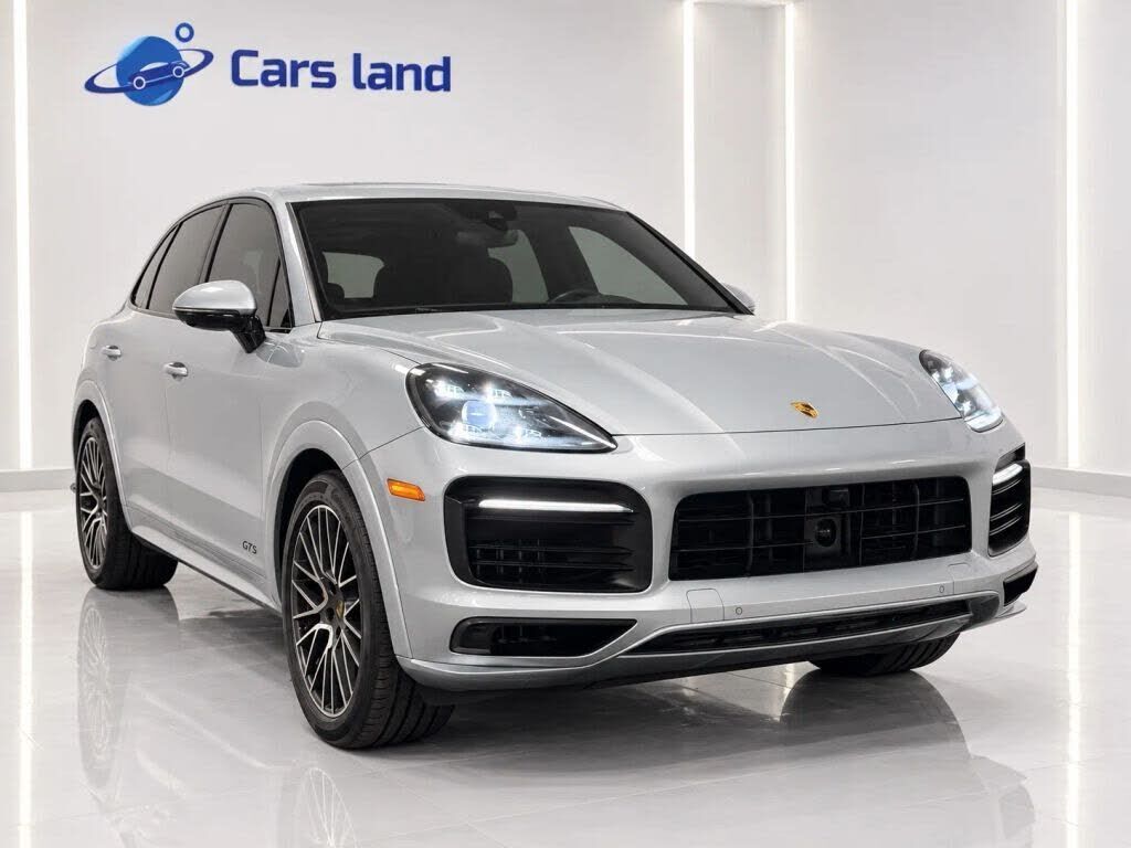 2021 PORSCHE Cayenne