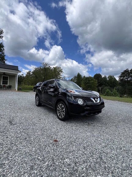 2017 NISSAN Juke