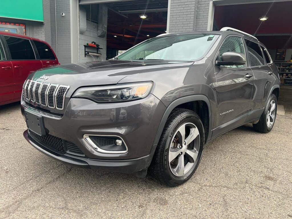 2019 JEEP Cherokee