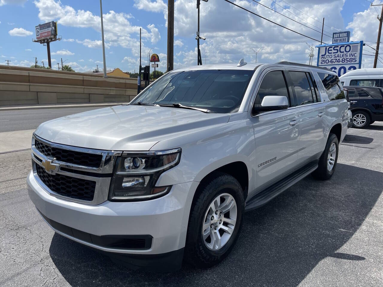 2016 CHEVROLET Suburban