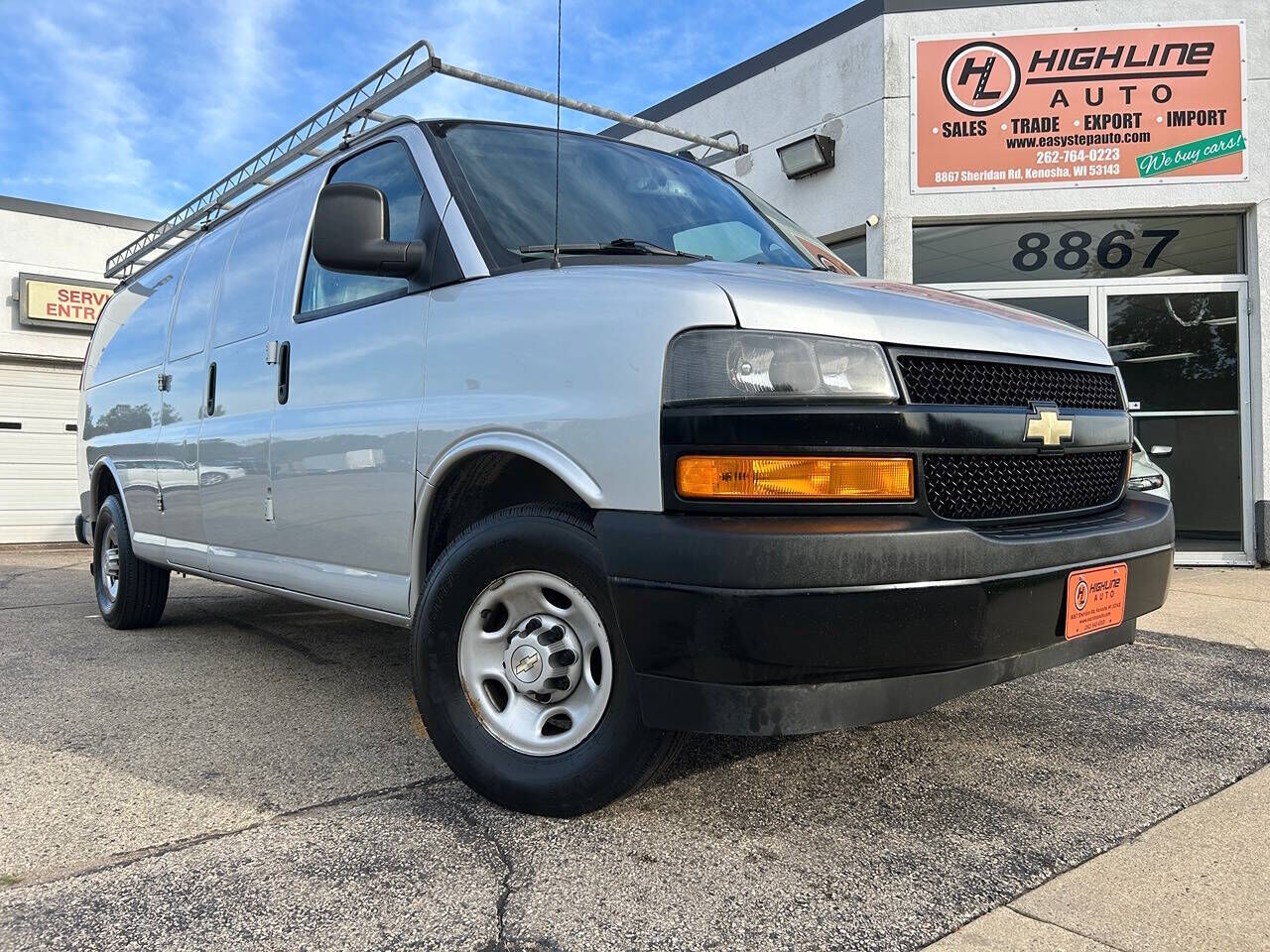 2020 CHEVROLET Express