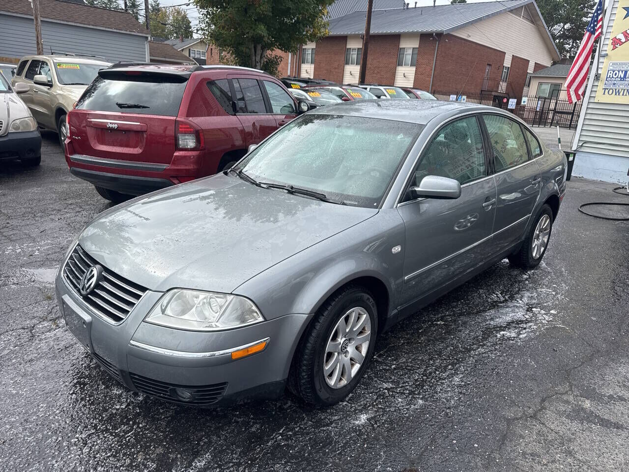 2003 VOLKSWAGEN Passat