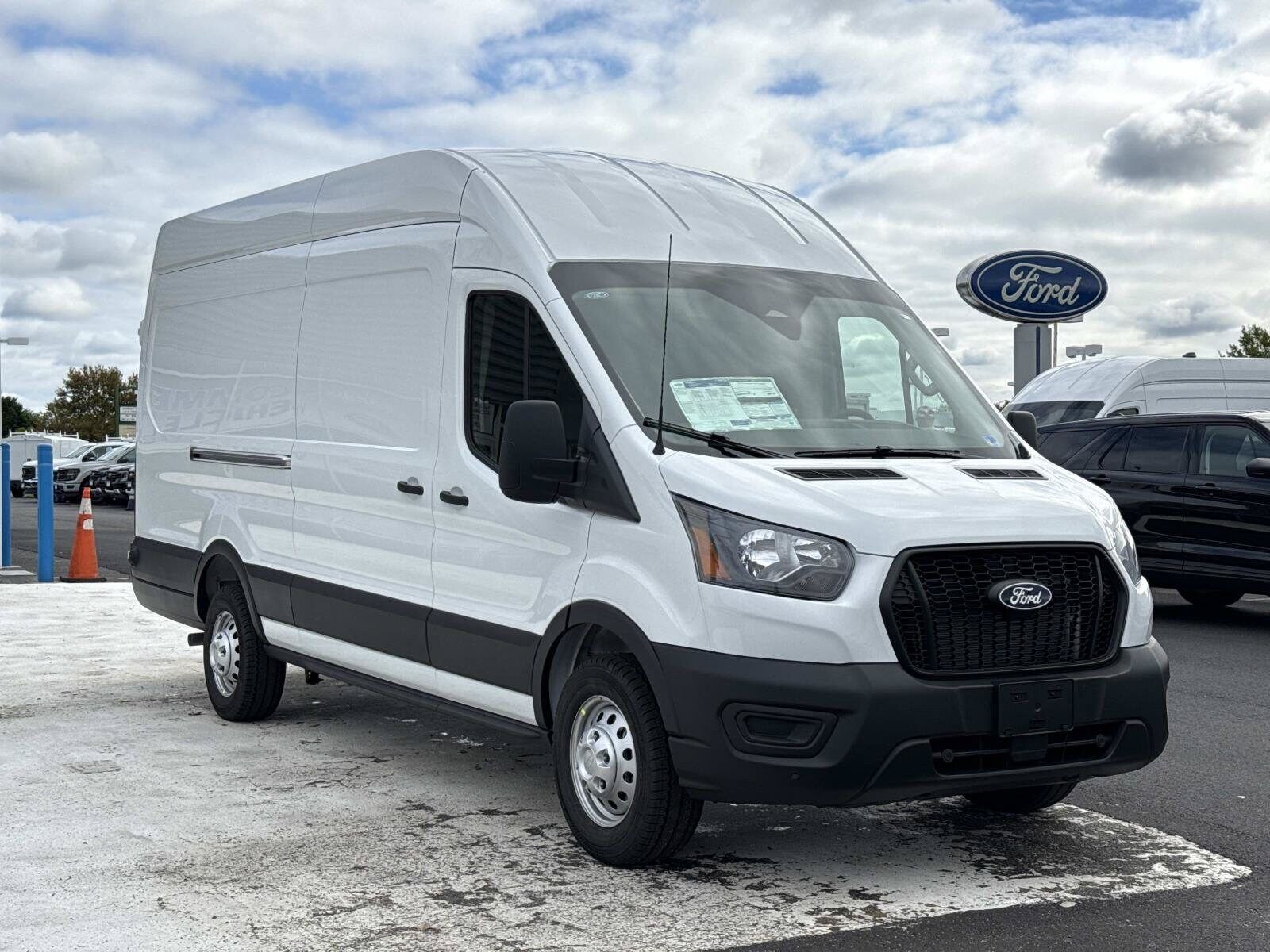 2027 FORD Transit