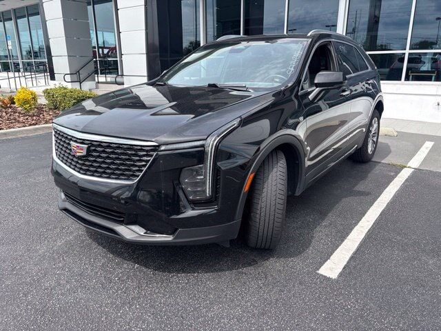 2025 CADILLAC XT4