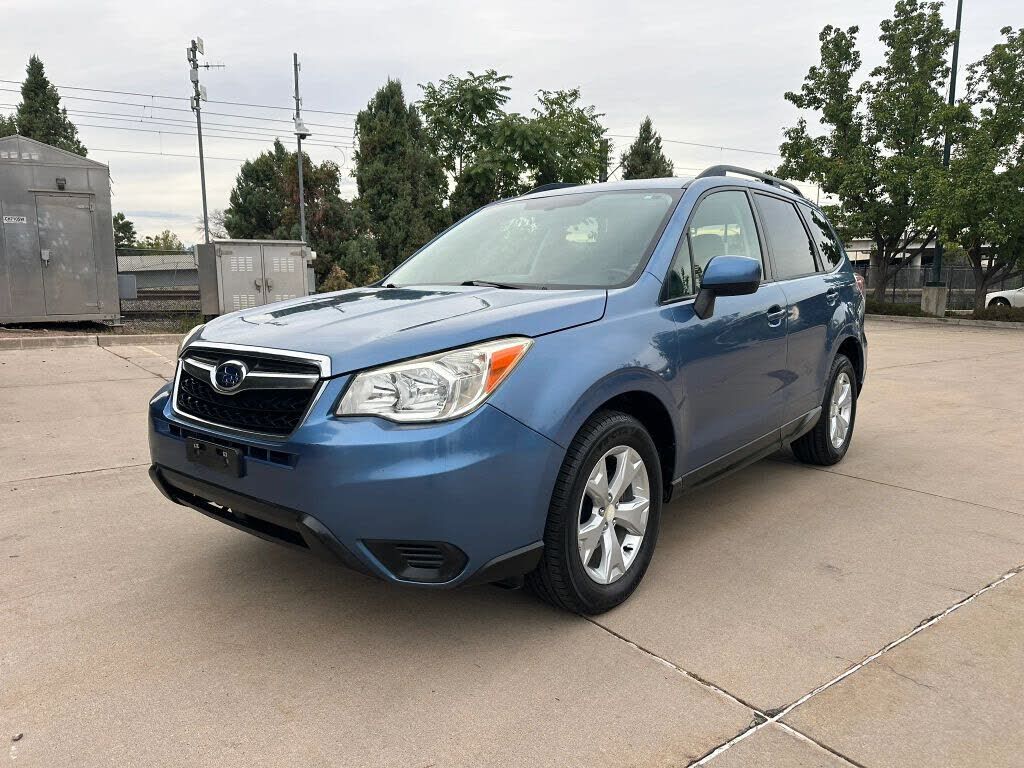2015 SUBARU Forester