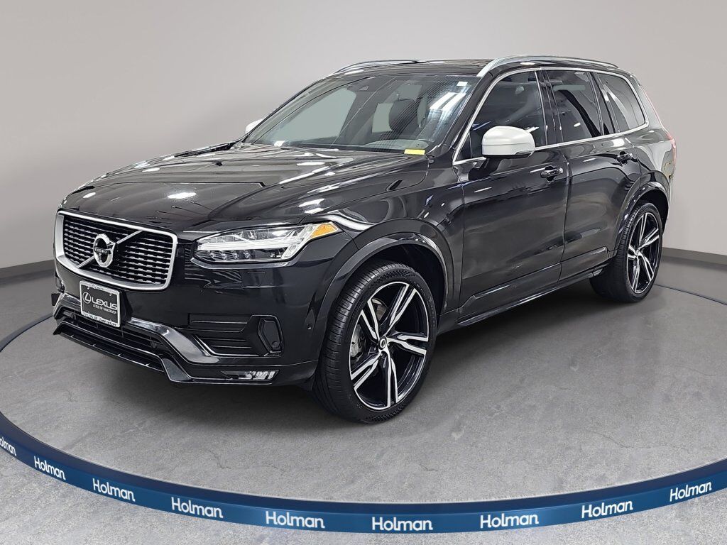 2017 VOLVO XC90