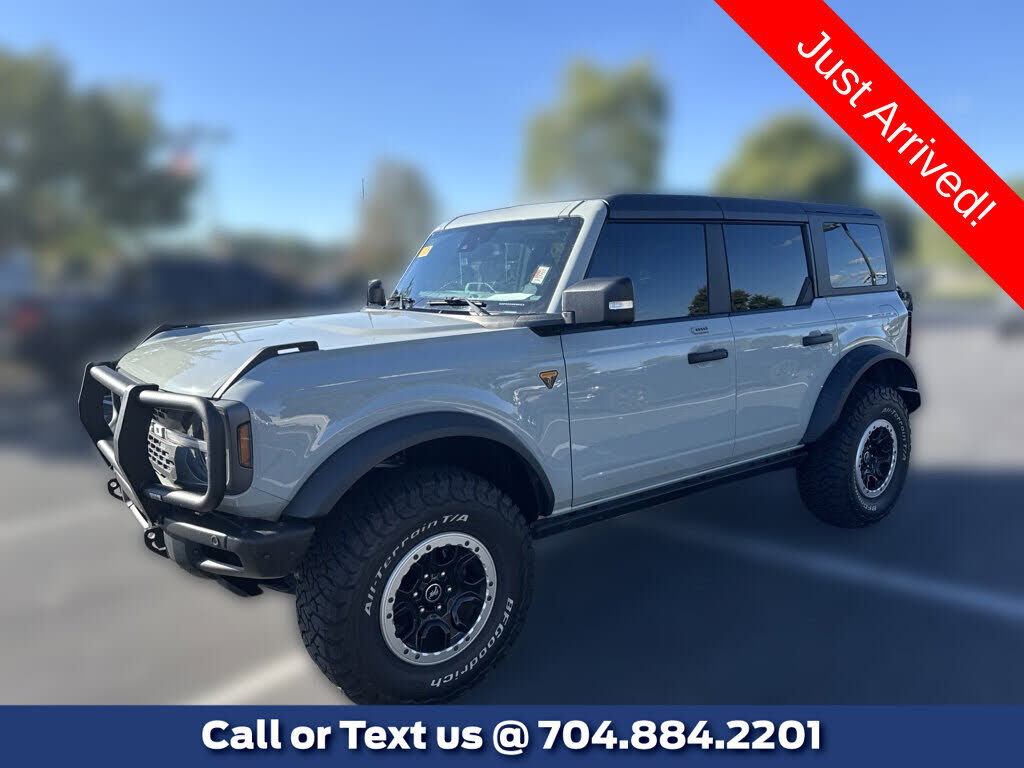 2022 FORD Bronco