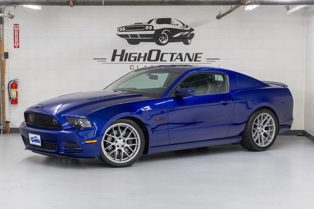 2014 FORD Mustang