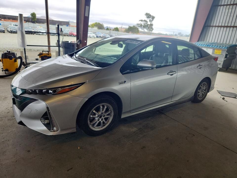 2017 TOYOTA Prius