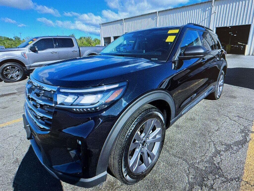 2025 FORD Explorer