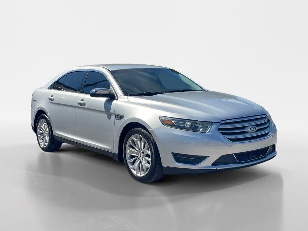 2015 FORD Taurus