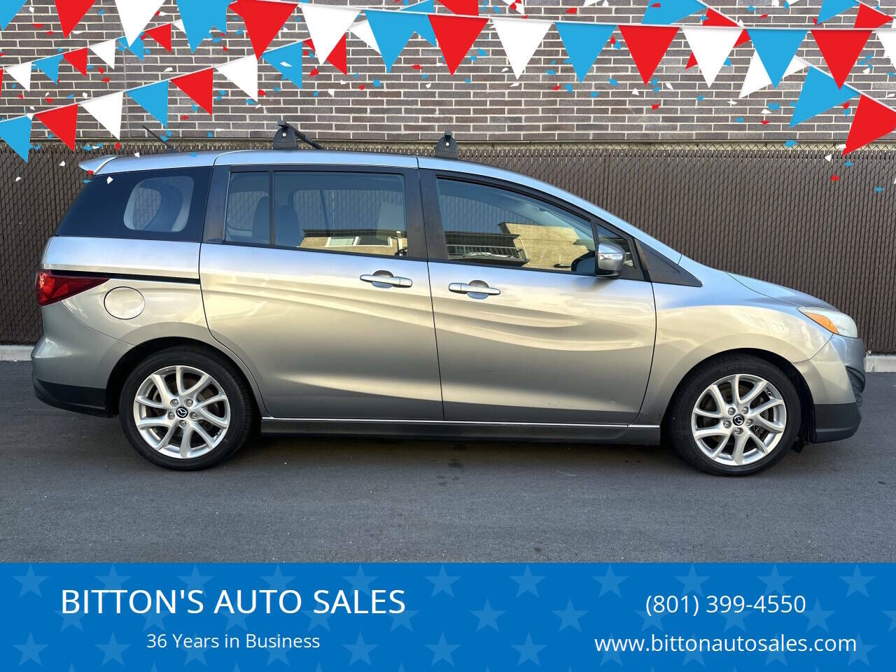 2013 MAZDA Mazda5