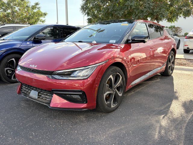 2024 KIA EV6