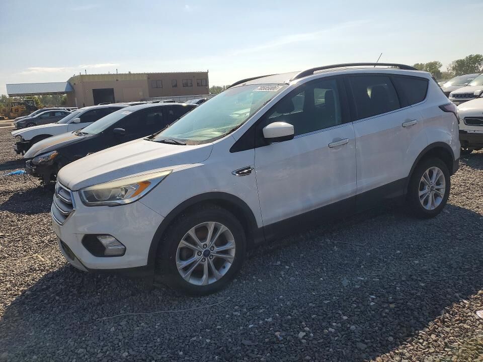 2017 FORD Escape