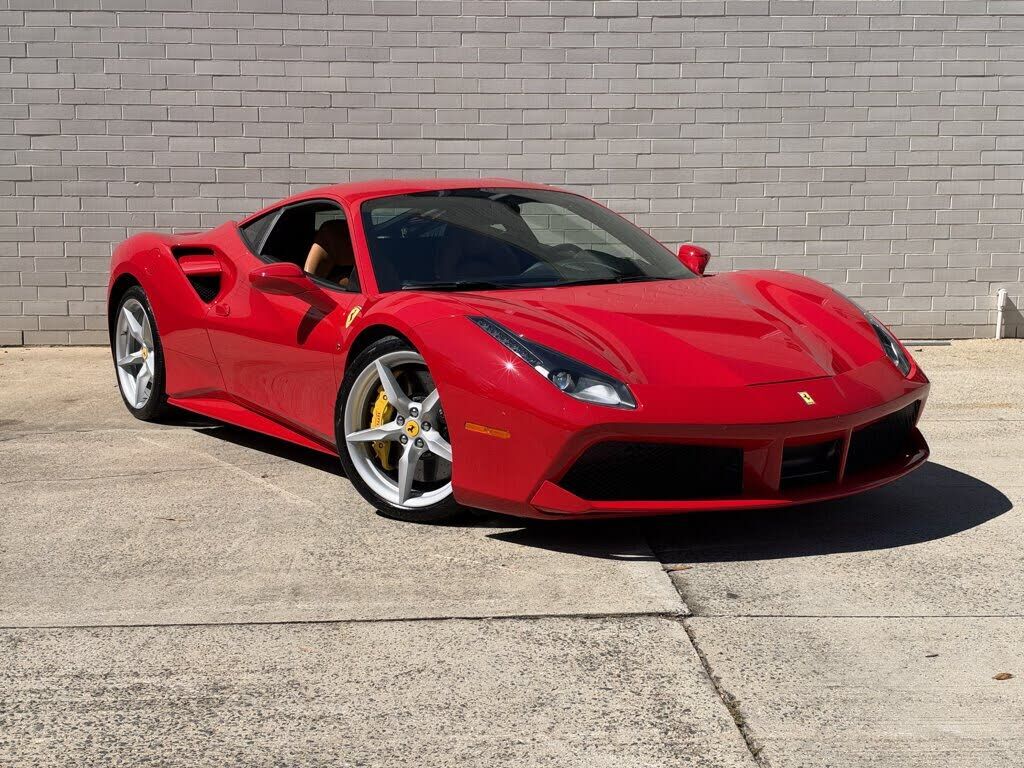 2017 FERRARI 488 GTB