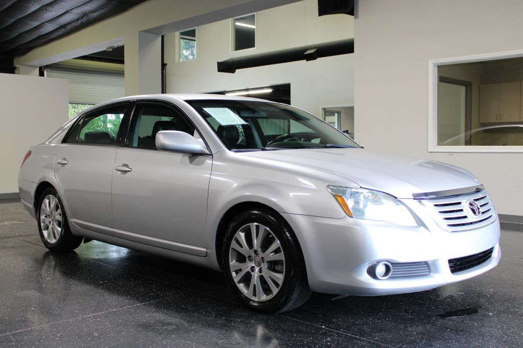2008 TOYOTA Avalon