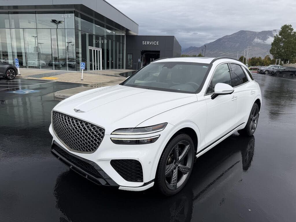 2022 GENESIS GV70