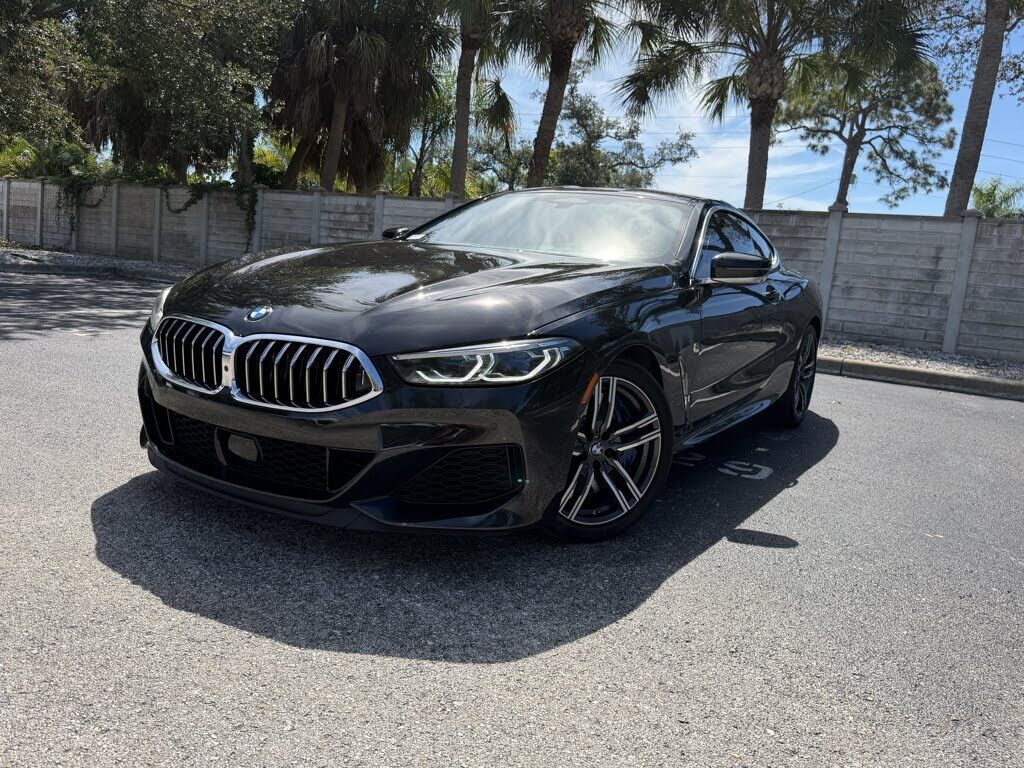 2021 BMW M8