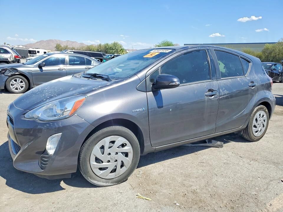 2016 TOYOTA Prius