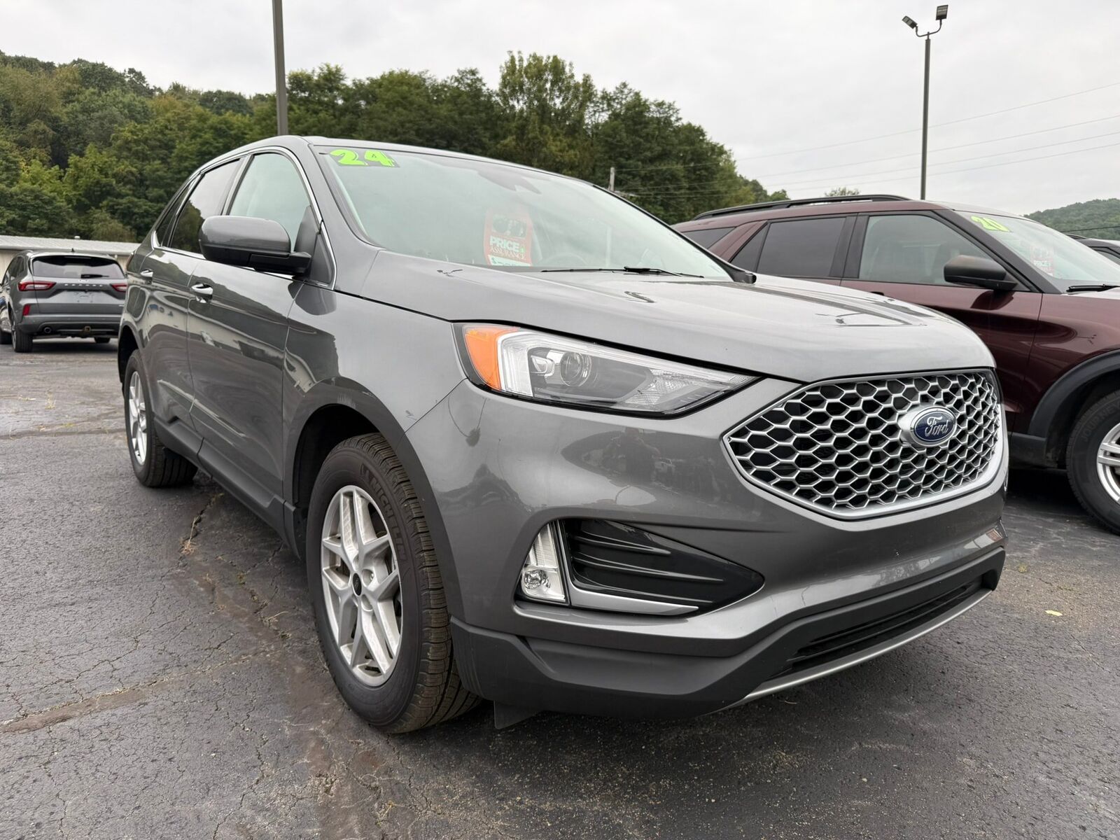2024 FORD Edge