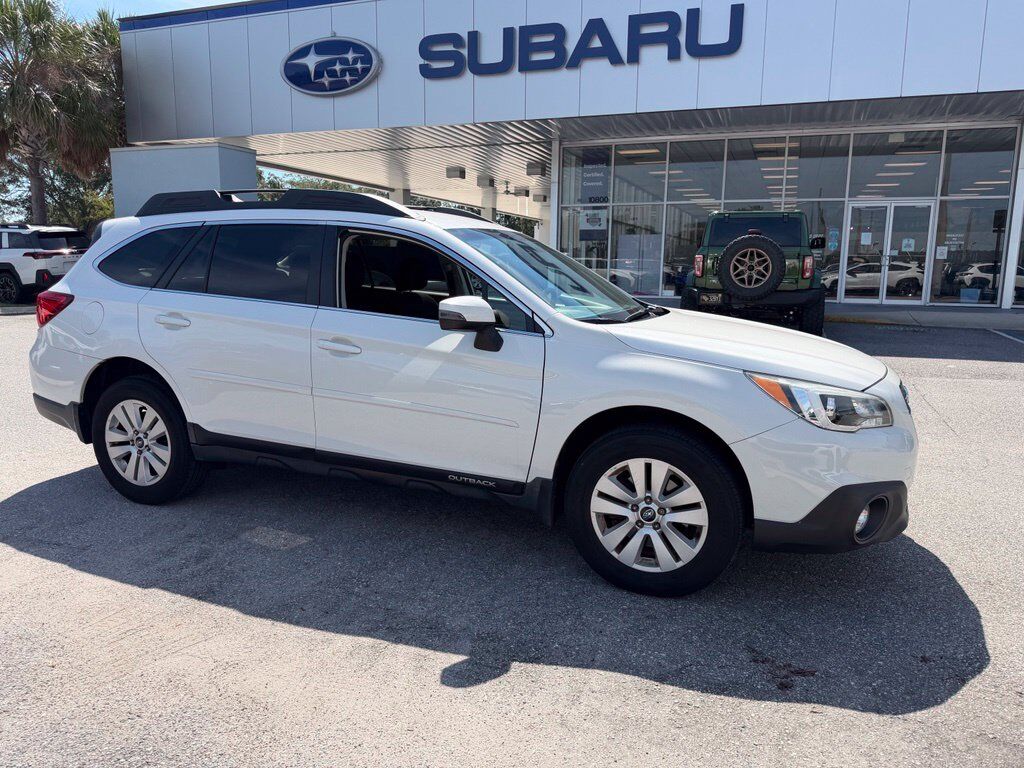 2015 SUBARU Outback
