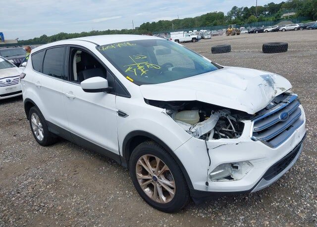 2017 FORD Escape