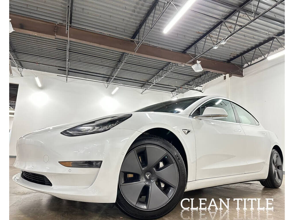 2020 TESLA Model 3